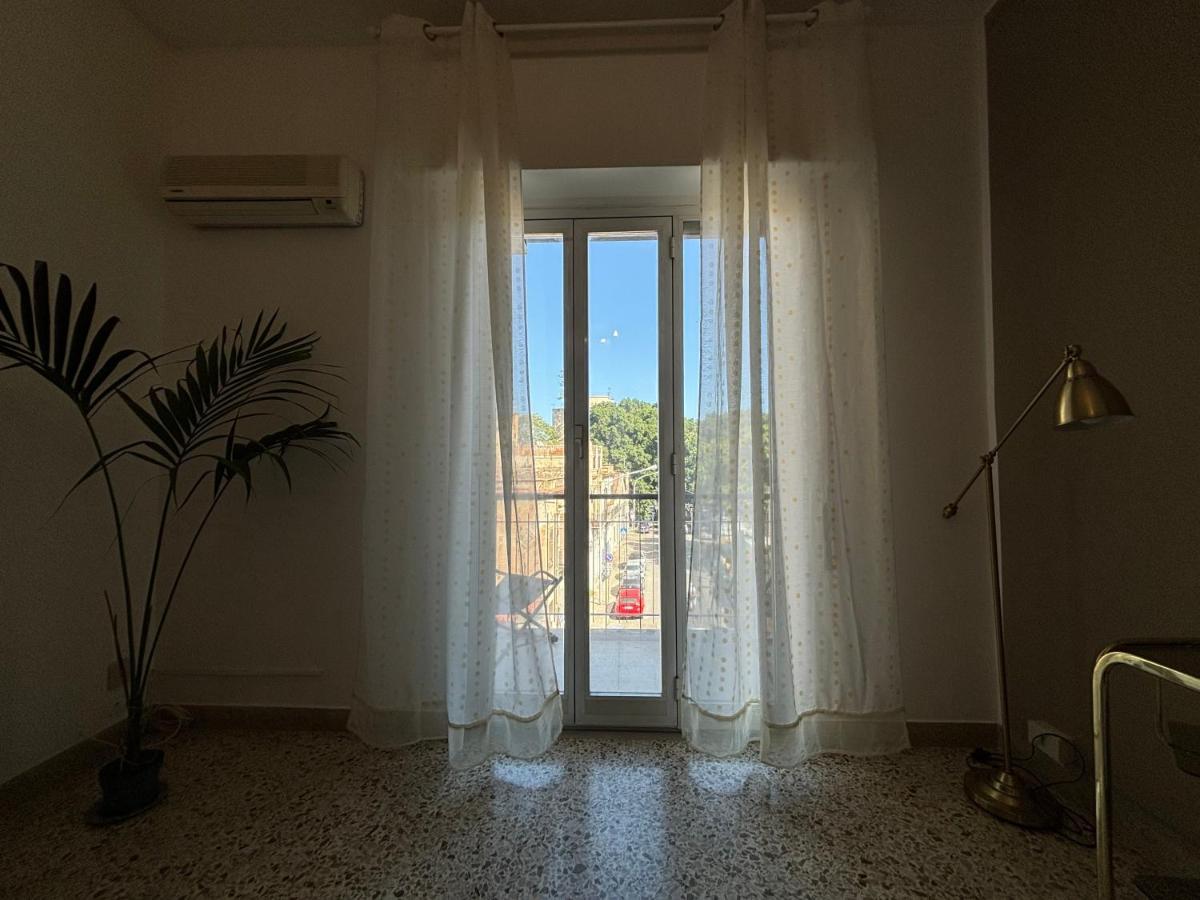 Ekry Apartment Палермо Екстер'єр фото