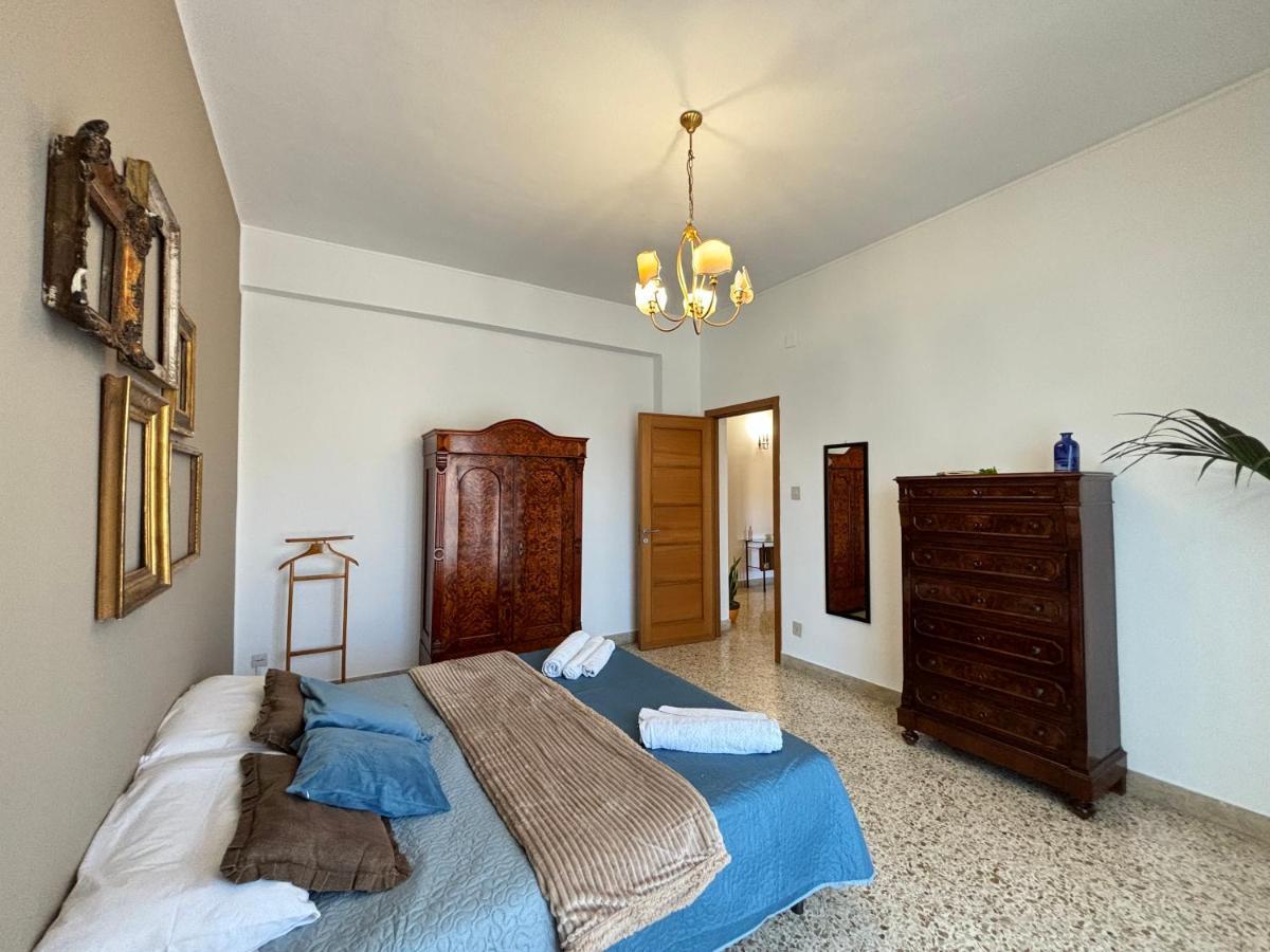Ekry Apartment Палермо Екстер'єр фото